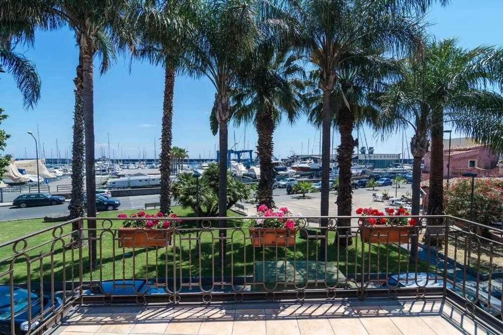 リポスト Casa Delle Zammare Fronte Mare Centro Storicoヴィラ エクステリア 写真