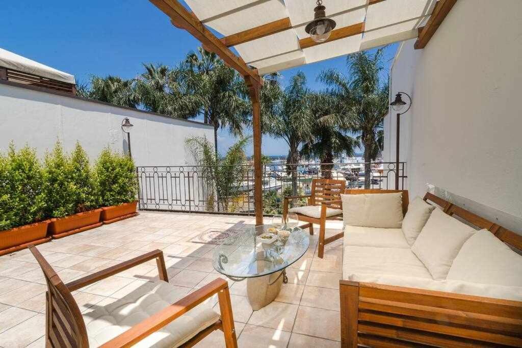 リポスト Casa Delle Zammare Fronte Mare Centro Storicoヴィラ エクステリア 写真
