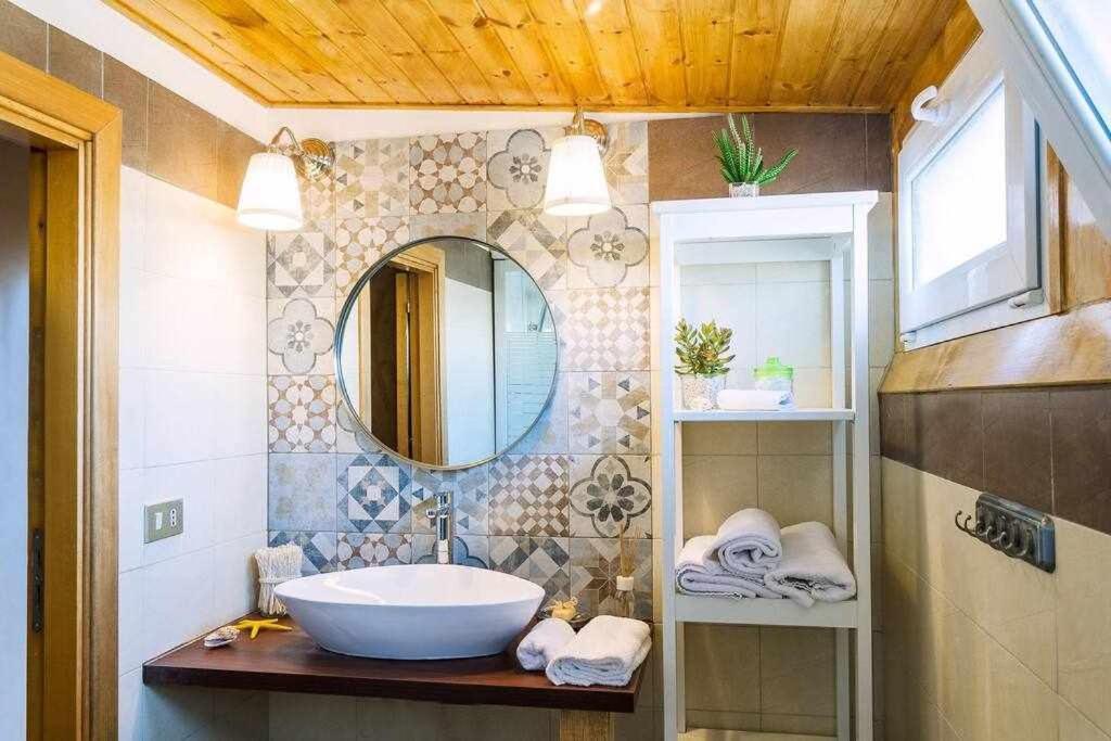 リポスト Casa Delle Zammare Fronte Mare Centro Storicoヴィラ エクステリア 写真