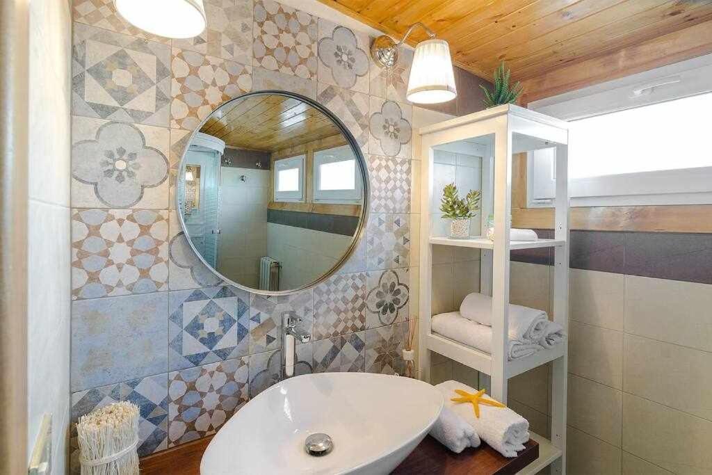 リポスト Casa Delle Zammare Fronte Mare Centro Storicoヴィラ エクステリア 写真